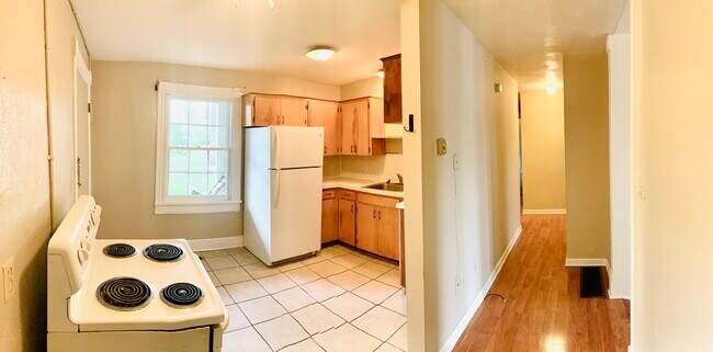 Foto del edificio - 538 E Market St