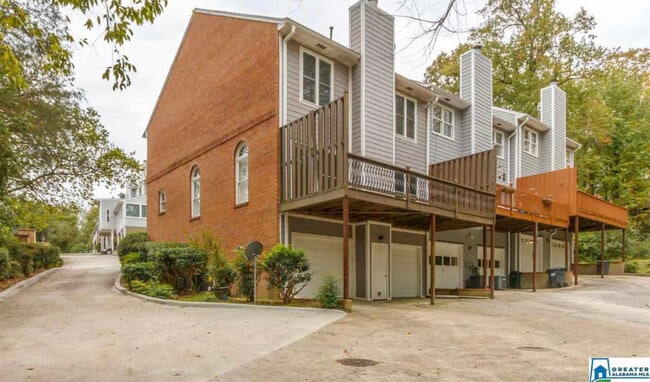 Building Photo - 36 The Falls Dr