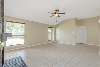 Building Photo - 6903 Foxmont Ln