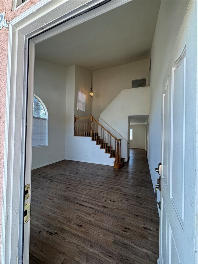Building Photo - 3822 Grace Ave