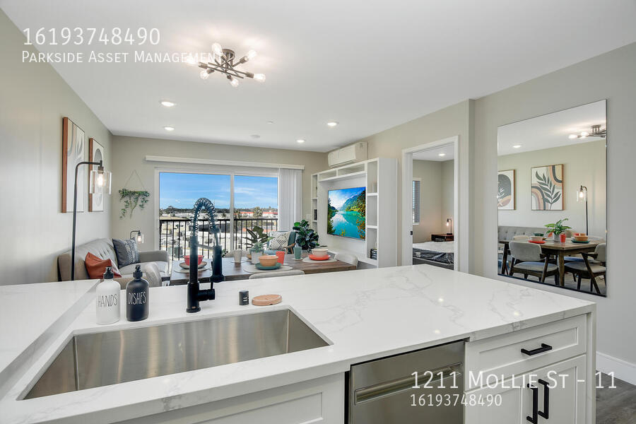 Foto principal - 1211 Mollie St