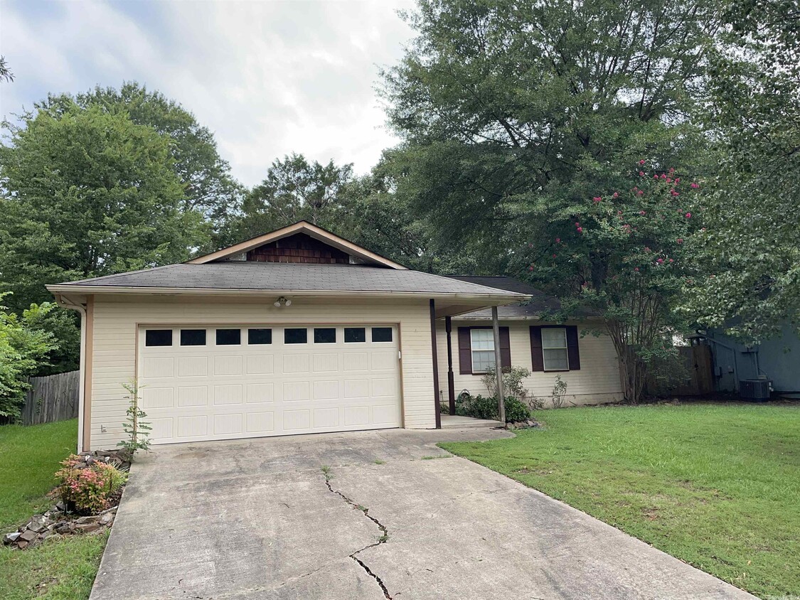 Foto principal - 7 Smoking Oaks Dr