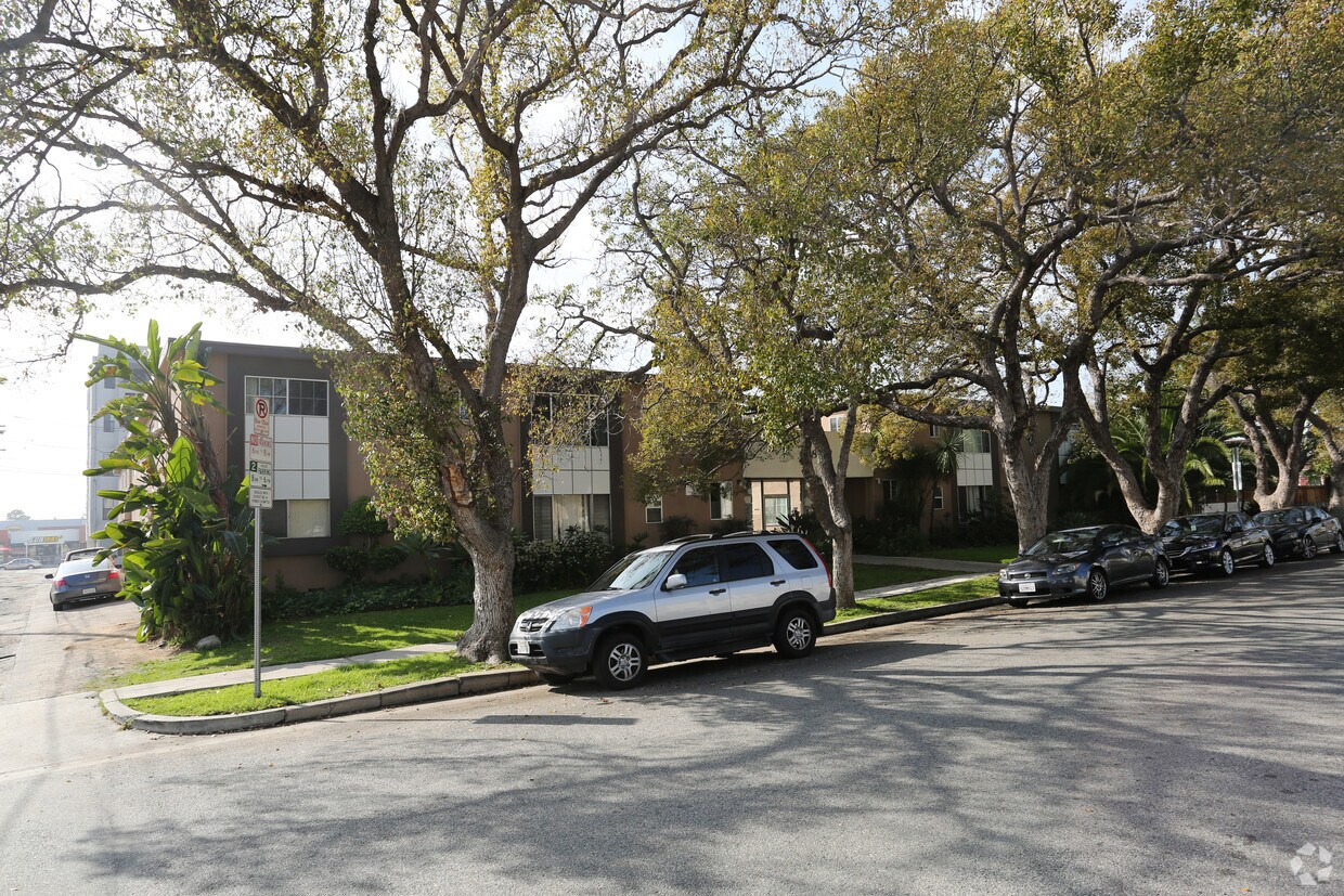 Foto principal - 3851 Keystone Ave