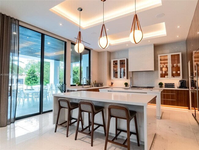 Building Photo - 441 San Marco Dr