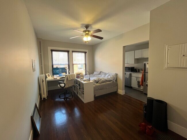 Foto del edificio - 9 Sewall Ave