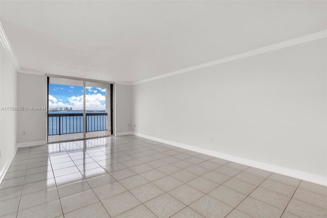 Foto del edificio - 2333 Brickell Ave