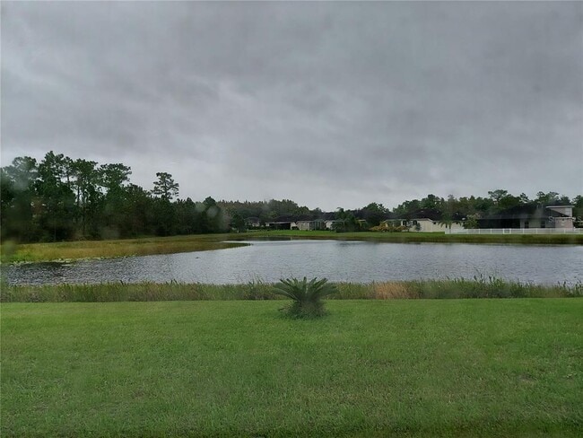 Foto del edificio - 19915 Tamiami Ave