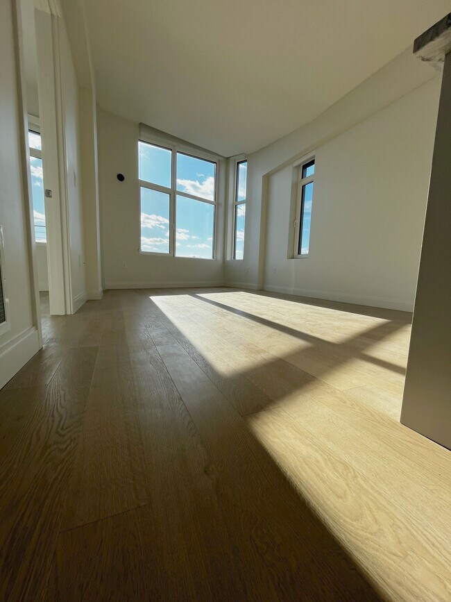 Foto del edificio - 60 Brighton Ave