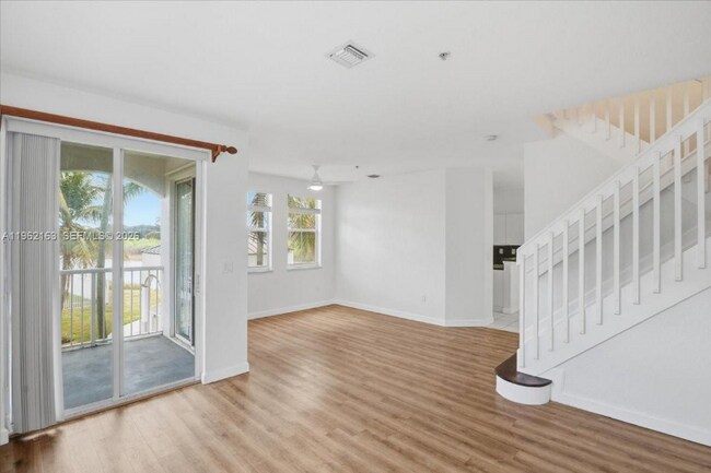 Foto del edificio - 4435 SW 160th Ave