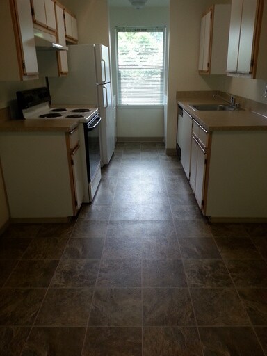 Foto del edificio - 7823 NE Fourth Plain Blvd