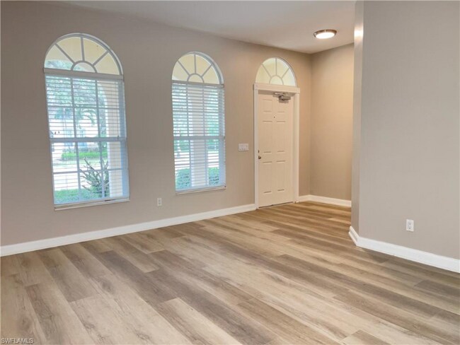 Building Photo - 6065 Islandwalk Blvd