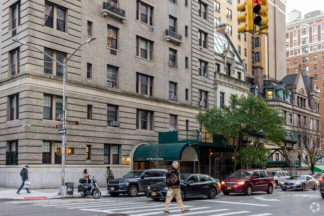 Foto del edificio - 270 West End Ave