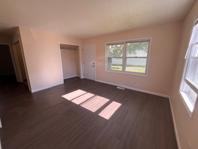 Living Room - 1320 N Rutledge St