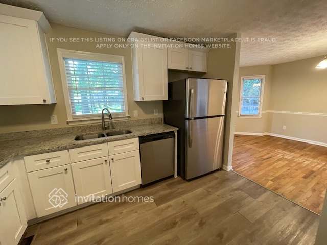 Foto del edificio - 425 Austin Dr