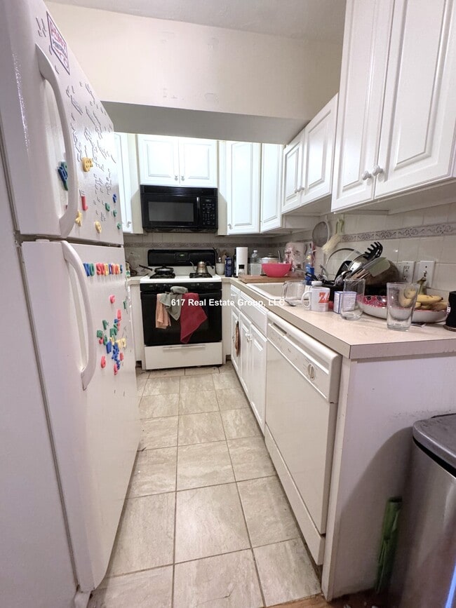 Foto del edificio - 1122 Commonwealth Ave