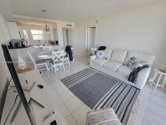 Building Photo - 1391 S Ocean Blvd