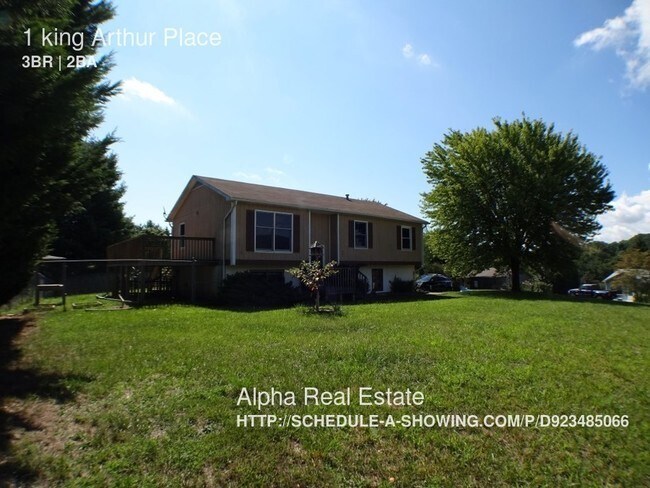 Primary Photo - 1 King Arthur Pl