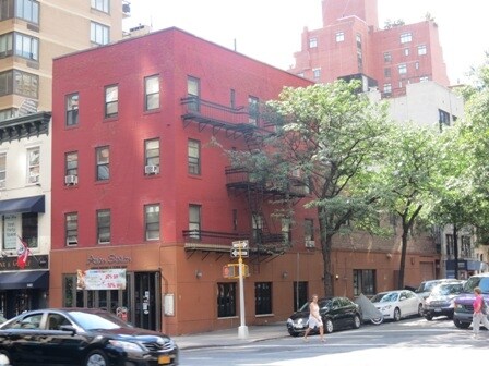 Foto principal - 1444 Third Ave
