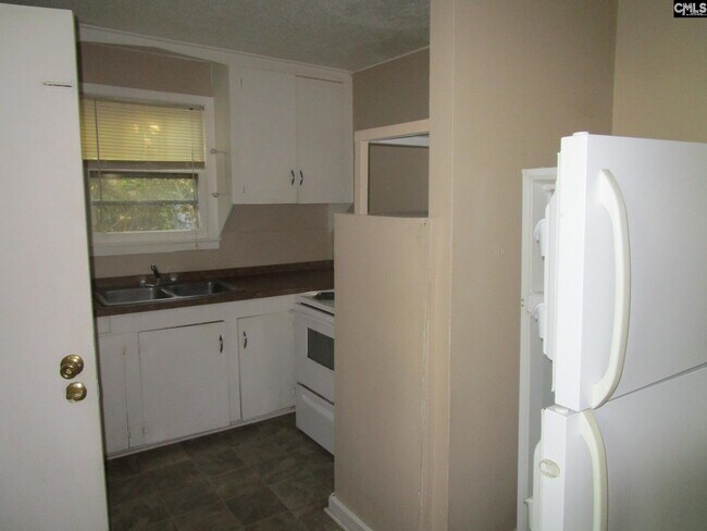 Building Photo - 410 Joyner Ave