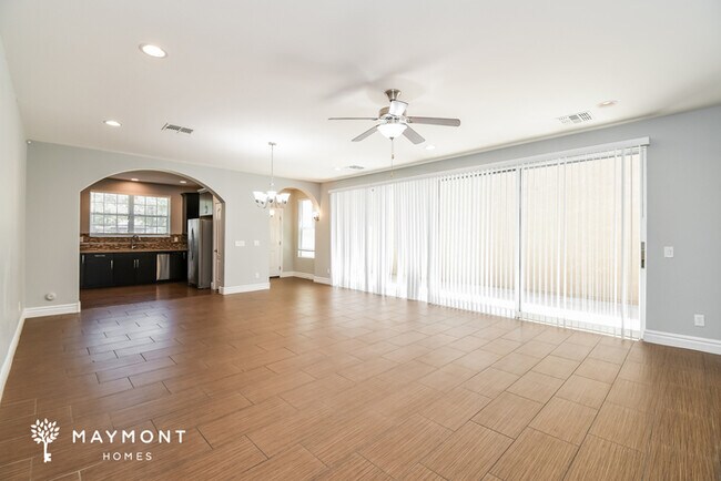 Building Photo - 1063 S Agnes Ln
