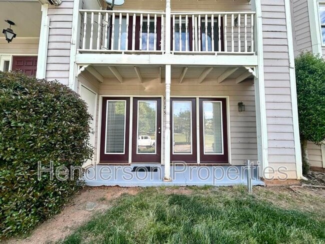 Foto del edificio - 6125 Meadow Rose Ln