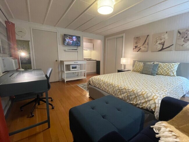 Foto del edificio - 636 Yosemite Ave