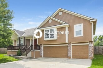 Building Photo - 16423 Richmond Ct