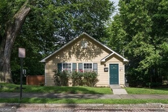 Building Photo - 503 Connally St SE
