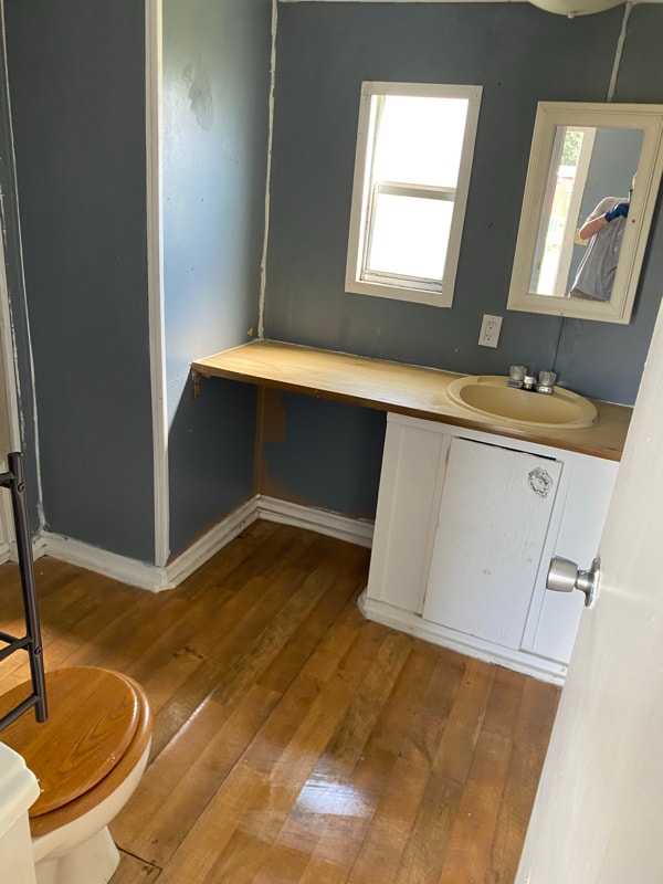 Building Photo - 1113 S Central Ave