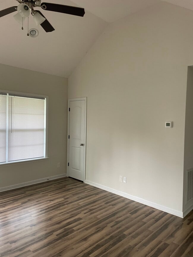 Building Photo - 247 Boyette Ave