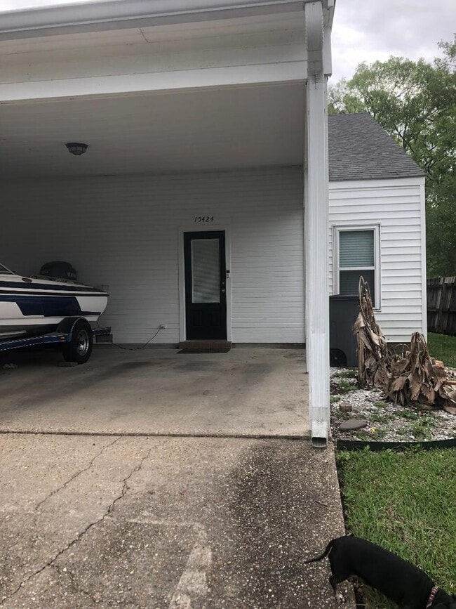 Building Photo - 15424 Point Breton Ave