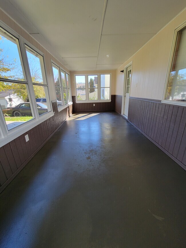 Foto del edificio - 56 Rebecca St