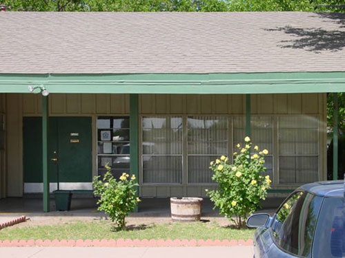 Primary Photo - Deming Manor Apartments