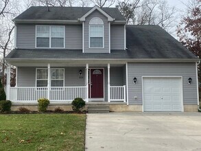 Building Photo - 309 Vine Ave