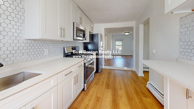Building Photo - 296A Broadway