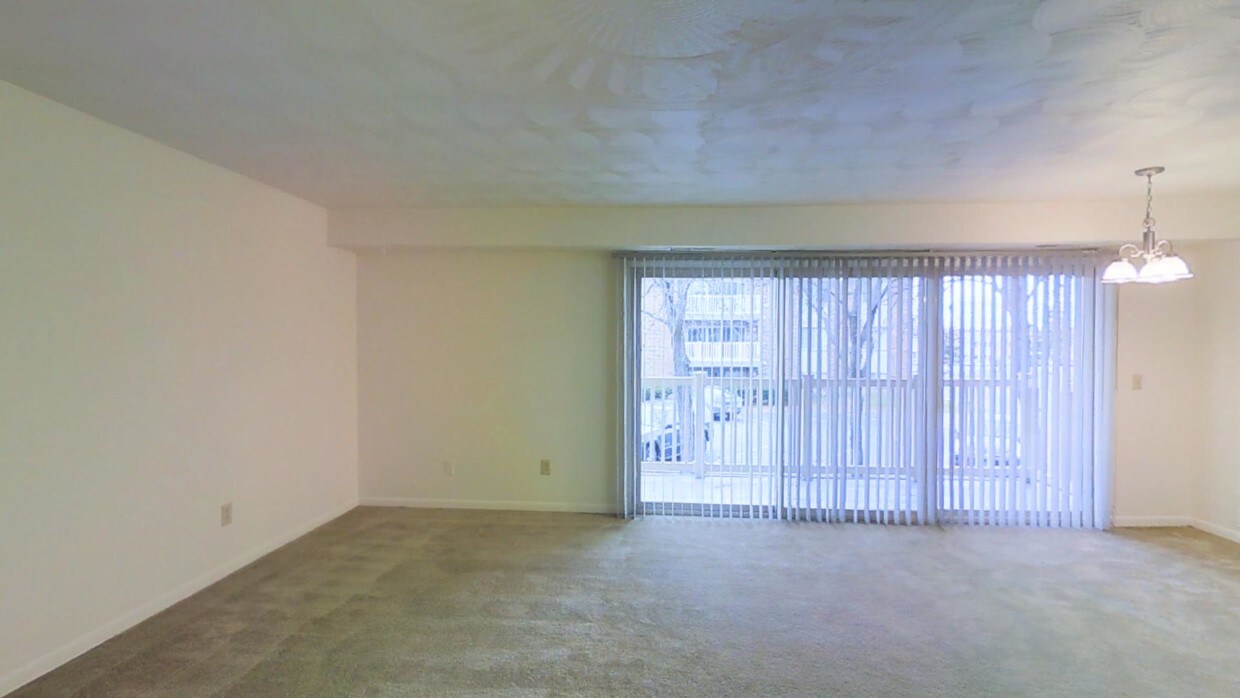 Winton Village Apartments 3230 3258 Winton Rd S Apartment For Rent Doorstepscom