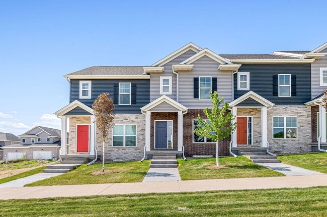 Photo - Great Location Townhome