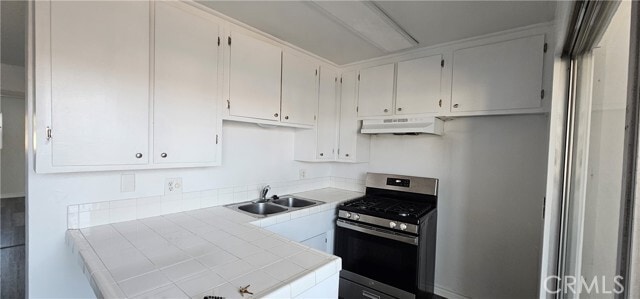 Building Photo - 102 Avenida San Fernando