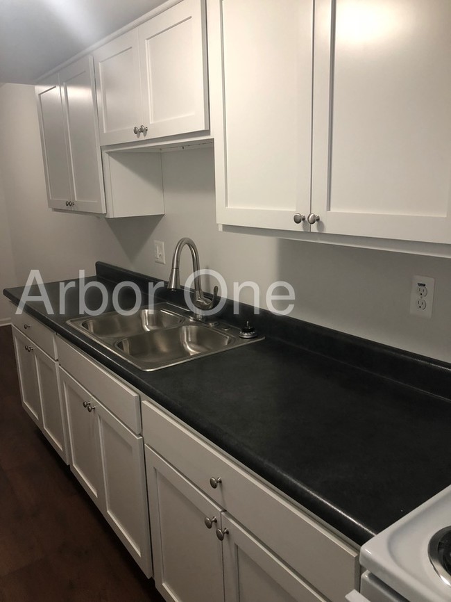 Building Photo - Arbor One Apartments