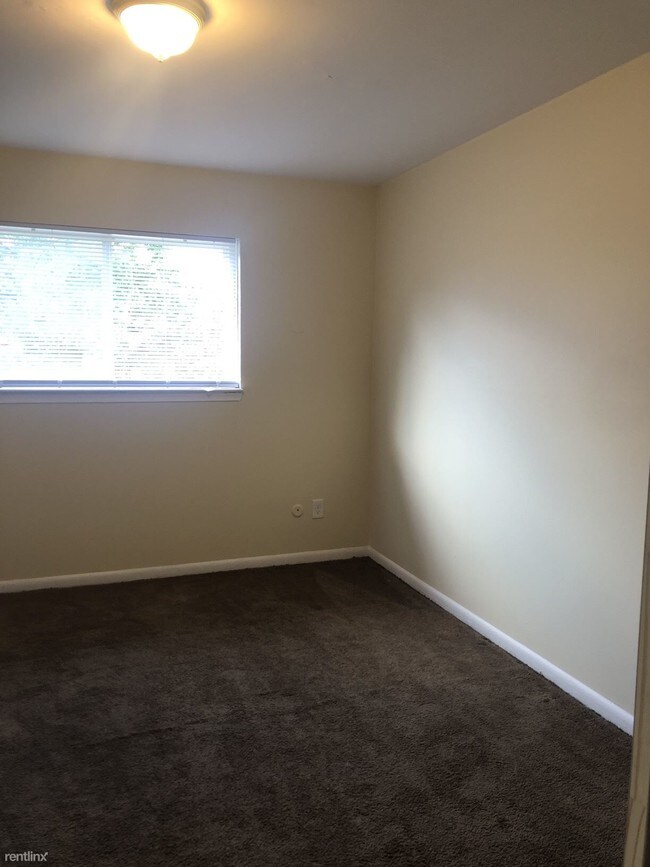 Foto del edificio - 1289 Middlebelt Rd