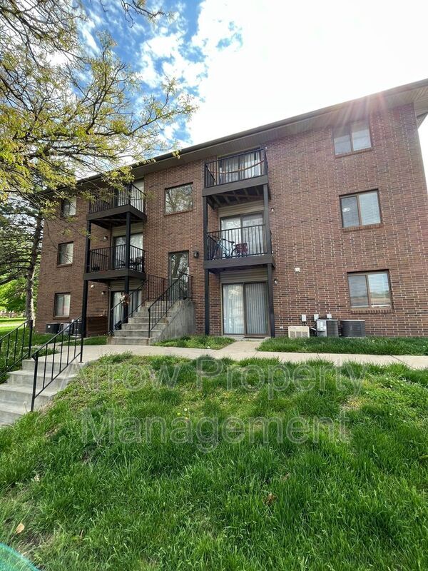 Foto principal - 3405 Holdrege St