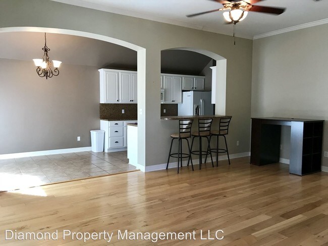 Building Photo - 3 br, 2 bath House - 3313 Cane Break