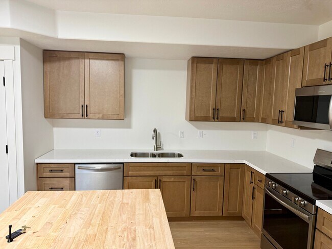 Foto del edificio - 11282 Alpine Creek Way