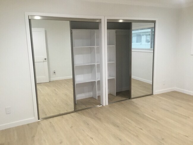 Foto del edificio - 1632 Barry Ave