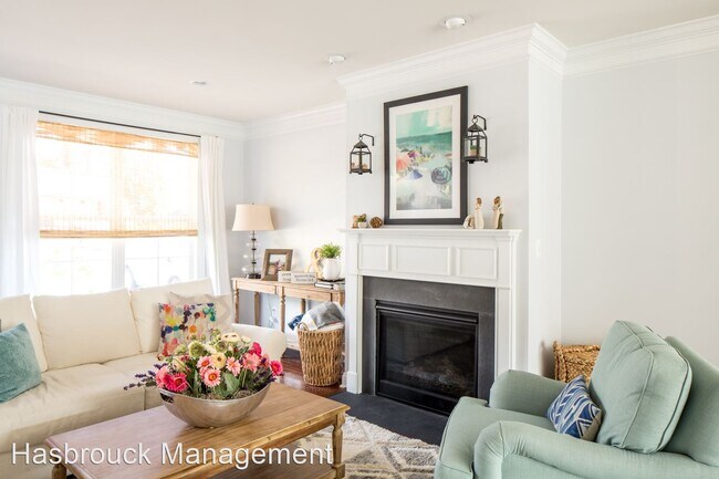 Foto del edificio - 4 br, 3.5 bath House - 976 Belvedere Way