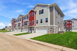 Building Photo - 143 Ellen Ln SW