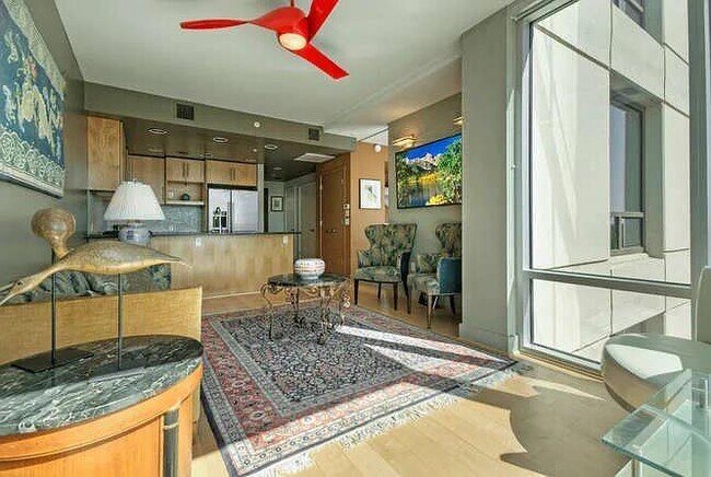 Foto del edificio - 300 Bowie St