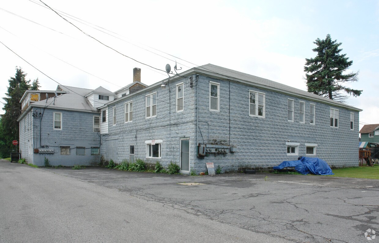 Primary Photo - 538 Banks St