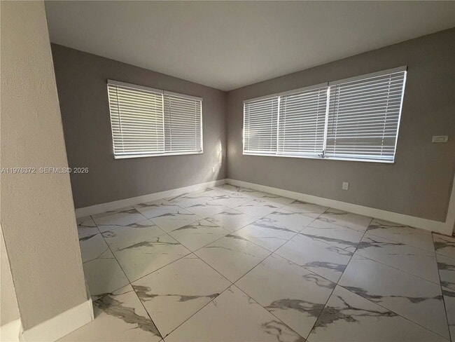 Photo - 508 E 23rd St Apartment