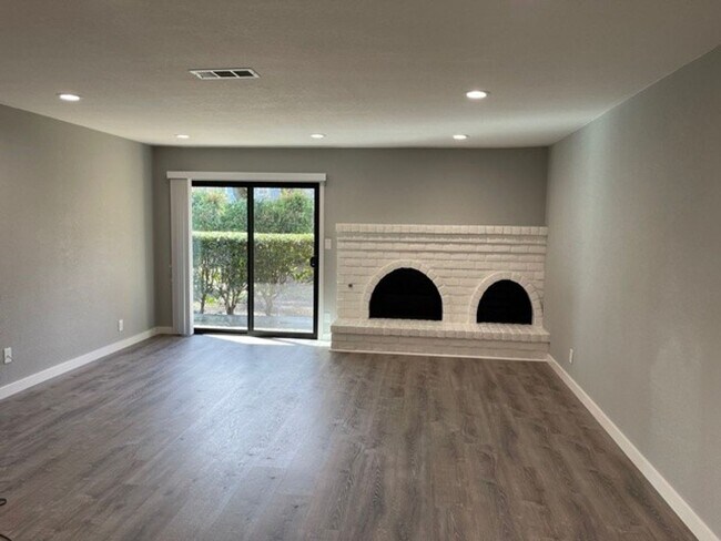 Foto del edificio - Yountville Condo